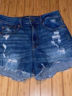 American Eagle Hi-Rise Shortie